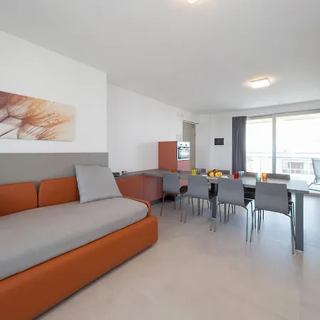 Lignano Penthouse Near Lignano Sabbiadoro