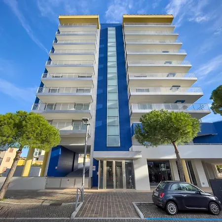 Lignano Penthouse Near Apartment Lignano Sabbiadoro